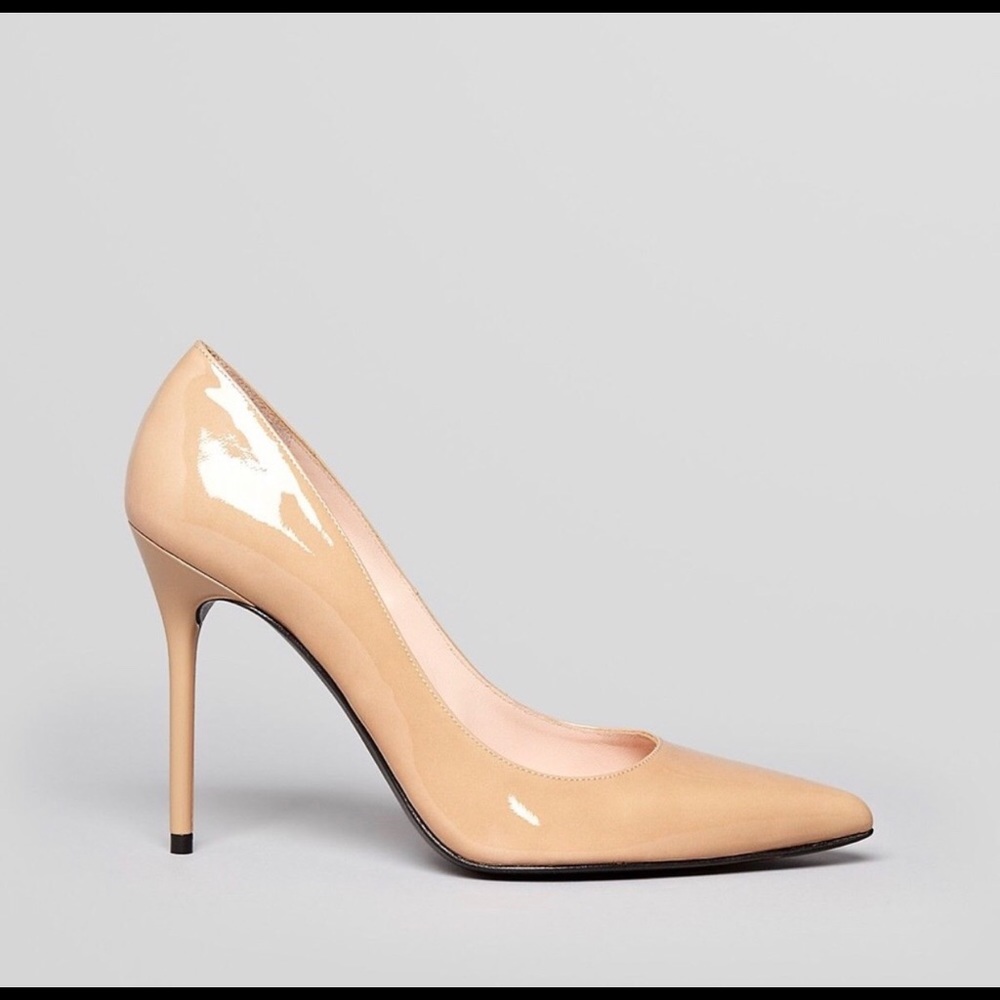 Stuart Weitzman Queen pumps-